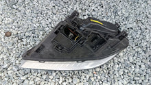 Laden Sie das Bild in den Galerie-Viewer, Frontscheinwerfer Volvo V70 S80 31353533 Rechts Scheinwerfer Headlight SCH2108340460xv