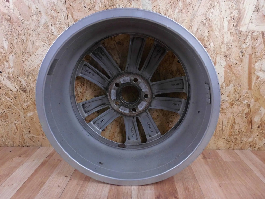 1x Alufelge 17 Zoll 7.0" 5x108 40ET Glanz Silber 31471309 Volvo V60 I S60