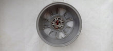 Laden Sie das Bild in den Galerie-Viewer, 1x Alufelge 16 Zoll 6.5" 5x114.3 403003157R Dacia Duster Rim Wheel FEL9005352190dd