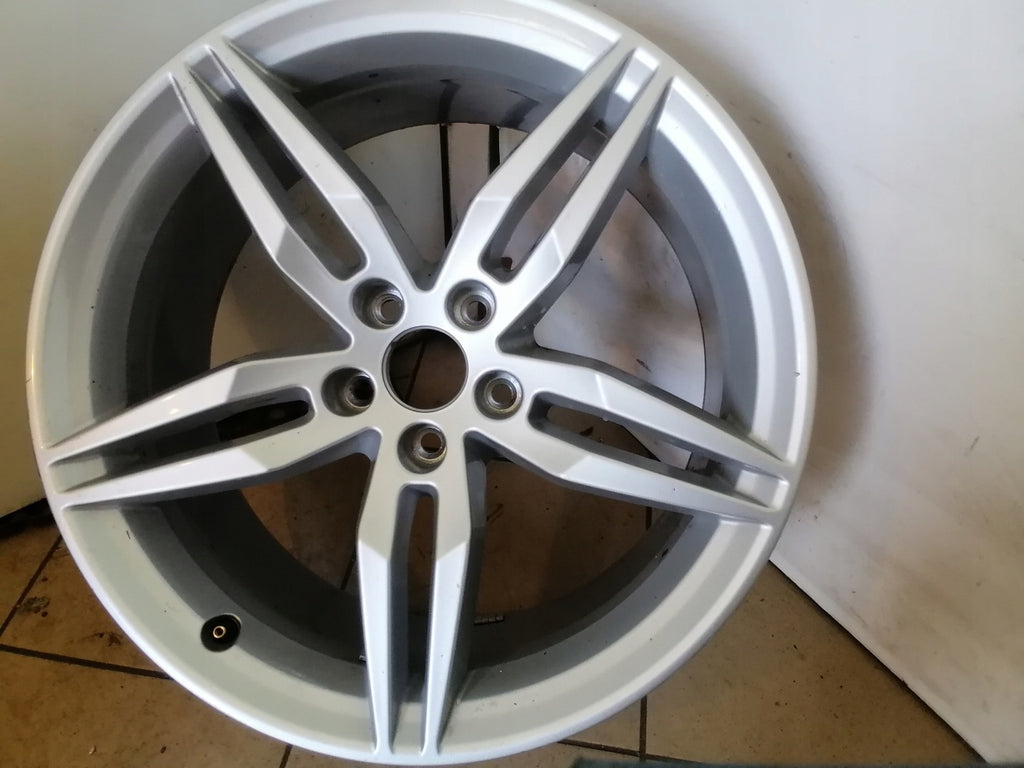 1x Alufelge 19 Zoll 8.5" 5x112 32ET Glanz Silber 8W0601025AM Audi A4 Rim Wheel FEL5624746382qh