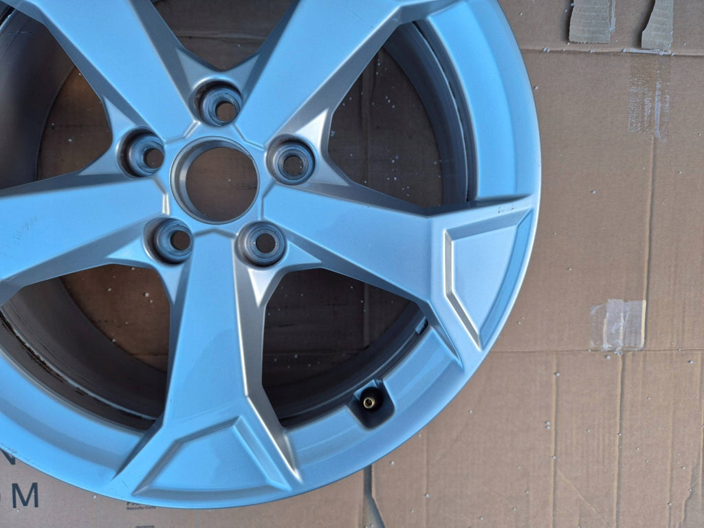 1x Alufelge 17 Zoll 6.5" 5x112 38ET 83A071497- Audi Q3 Rim Wheel FEL6391656470ei