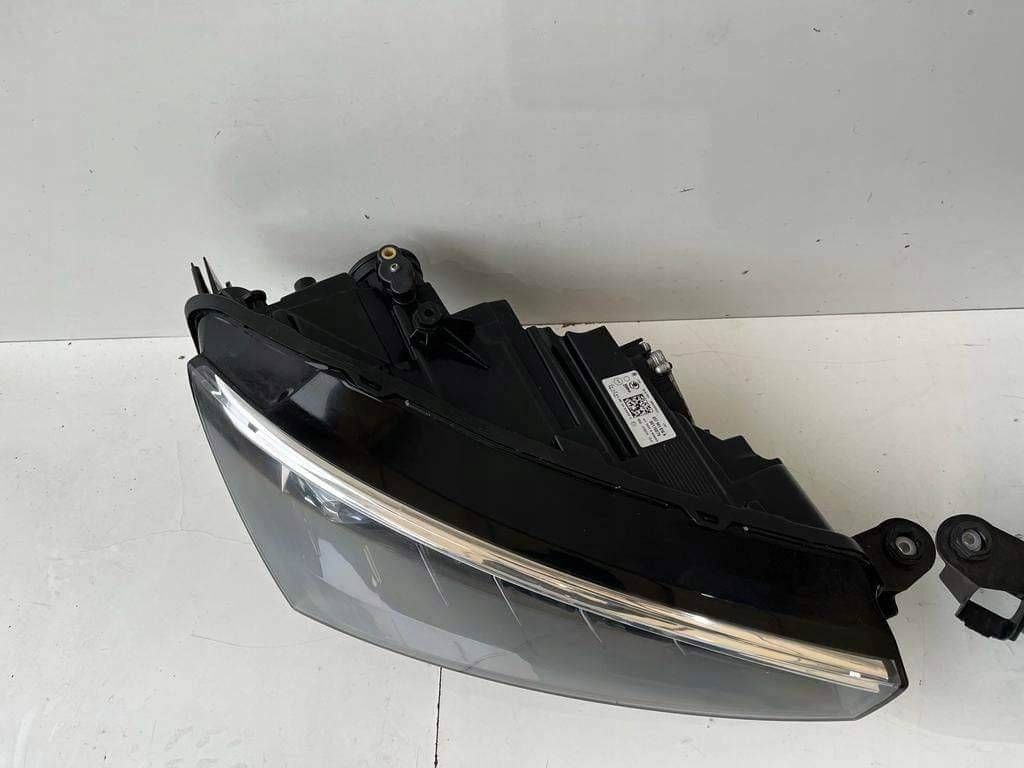 Frontscheinwerfer Skoda Scala 657941016A Ein Stück (Rechts oder Links) Headlight SCH3662646202kh
