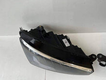Laden Sie das Bild in den Galerie-Viewer, Frontscheinwerfer Skoda Scala 657941016A Ein Satz Scheinwerfer Headlight SCH3662646202kh