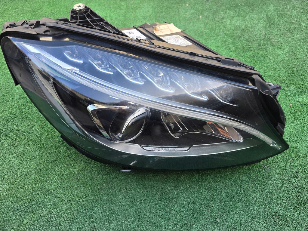 Frontscheinwerfer Mercedes-Benz W205 A2059062604 Full LED Rechts Headlight SCH9314210500nq