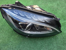Load image into Gallery viewer, Frontscheinwerfer Mercedes-Benz W205 A2059062604 Full LED Rechts Headlight SCH9314210500nq