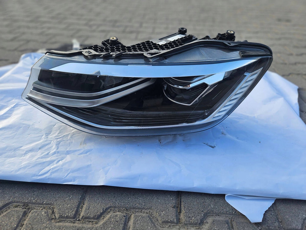 Frontscheinwerfer VW Caddy 2K8941035AA 12041150000 Vorderseite Headlight SCH7953895410wt