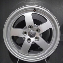 Laden Sie das Bild in den Galerie-Viewer, 4x Alufelge 16 Zoll 7.0" 5x112 35ET Glanz Silber 8W0601025 Audi C7 A4 B8 FEL2395948803df