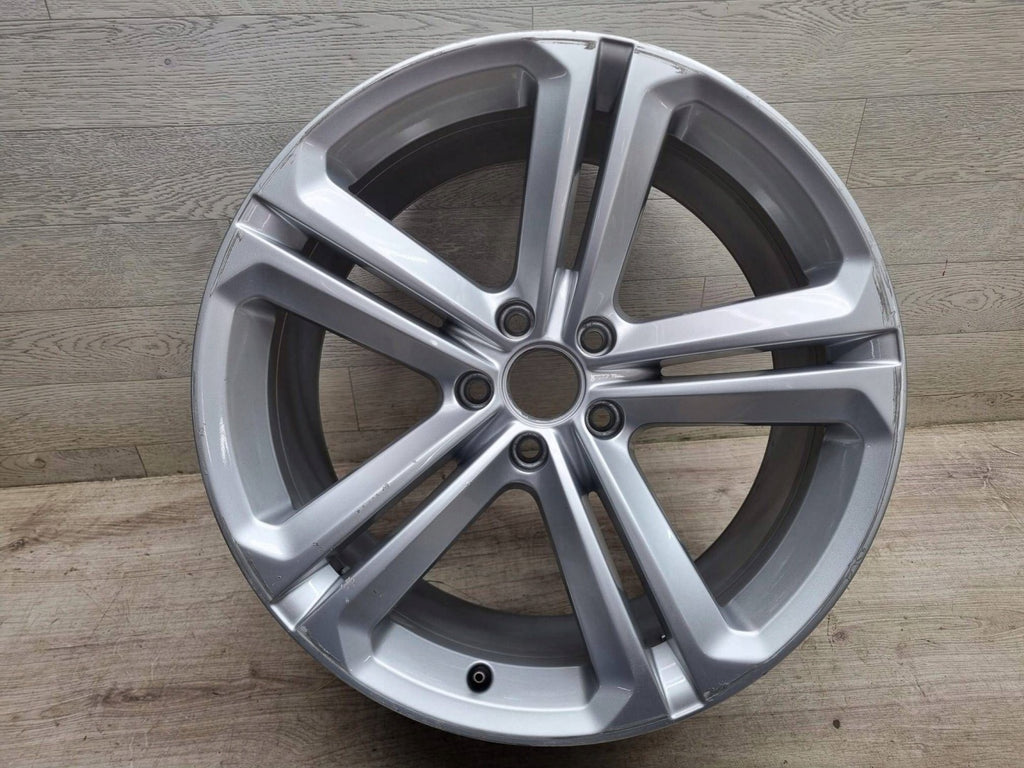 1x Alufelge 19 Zoll 5x112 5N0601025T VW Tiguan Rim Wheel FEL4854640517jz
