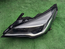 Laden Sie das Bild in den Galerie-Viewer, Frontscheinwerfer Opel Astra 39047198 Links Scheinwerfer Headlight SCH5471846586mx