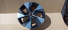 Load image into Gallery viewer, 1x Alufelge 18 Zoll 8.0" 5x114.3 34ET 403002015R Renault Megane 1 Rim Wheel FEL8749499520ml