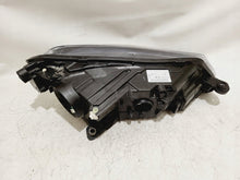Laden Sie das Bild in den Galerie-Viewer, Frontscheinwerfer Skoda Superb III 3V1941015B Xenon Links Scheinwerfer Headlight