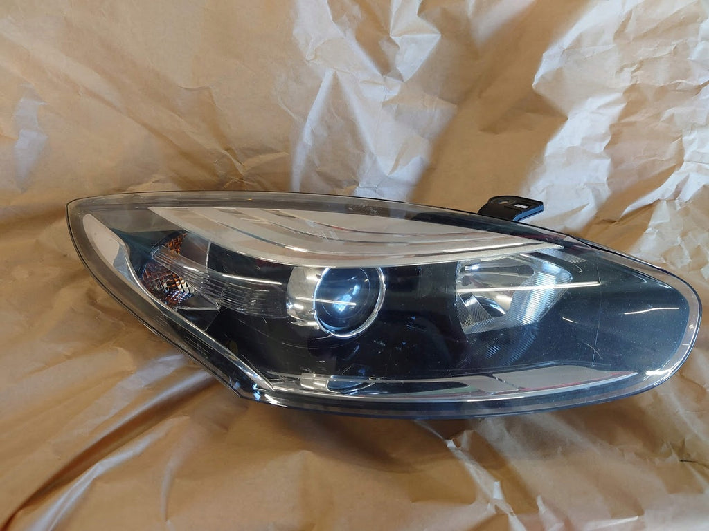 Frontscheinwerfer Renault Megane III 260100923R Rechts Scheinwerfer Headlight SCH4681574088uh