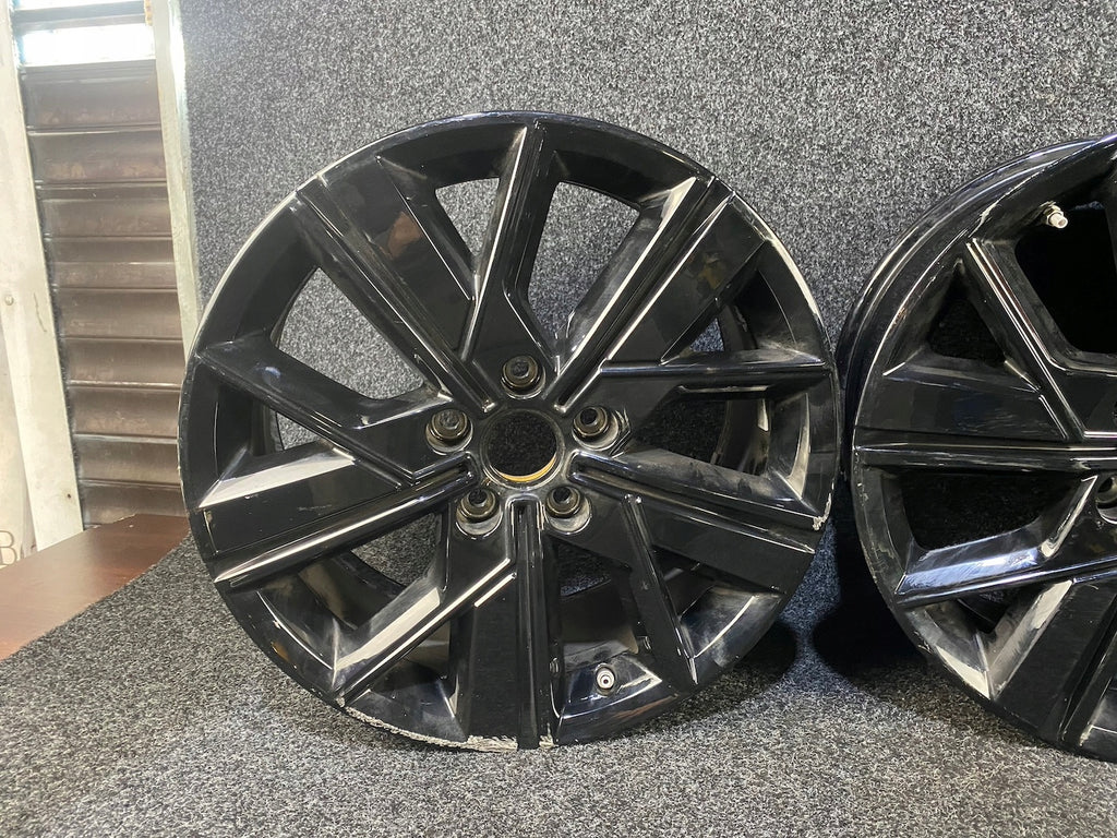 1x Alufelge 18 Zoll 8.0" 5x120 50ET Glanz Schwarz 7LA601025B VW 7la Rim Wheel