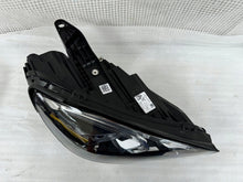 Laden Sie das Bild in den Galerie-Viewer, Frontscheinwerfer Mercedes-Benz Gle A1679069604 Rechts Scheinwerfer Headlight