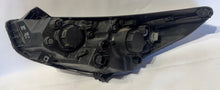 Laden Sie das Bild in den Galerie-Viewer, Frontscheinwerfer Hyundai Ix35 92102-2Y Rechts Scheinwerfer Headlight SCH9083991576sv