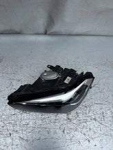 Laden Sie das Bild in den Galerie-Viewer, Frontscheinwerfer BMW X1 F48 63115A0117102 Links Scheinwerfer Headlight SCH1041314215mh