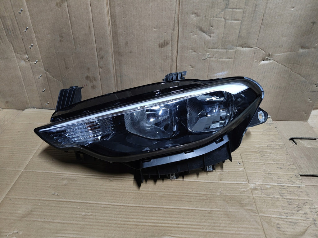 Frontscheinwerfer Fiat Tipo 01054299800010 52145171 Links Scheinwerfer Headlight SCH8647126610cq