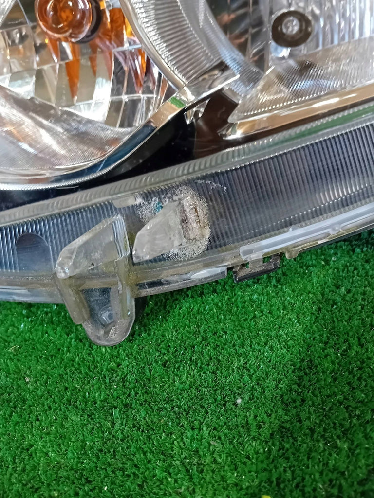 Frontscheinwerfer Mitsubishi Space Star 16195E4176 V0563 Links Headlight