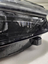 Load image into Gallery viewer, Frontscheinwerfer VW Passat 3J1941036 LED Rechts Scheinwerfer Headlight SCH6122153877pz
