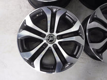 Laden Sie das Bild in den Galerie-Viewer, 4x Alufelge 17 Zoll 7.5" 5x112 36ET A2534010600 Mercedes-Benz Cla Glc Gla FEL3875644255bk