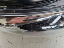 Laden Sie das Bild in den Galerie-Viewer, Frontscheinwerfer Opel Vivaro C Zafira Life 9832836480 Xenon Rechts Headlight