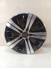 Load image into Gallery viewer, 1x Alufelge 17 Zoll 7.0" 5x112 44 5ET A2064017100 Mercedes-Benz W206 Rim Wheel FEL6289658403fq