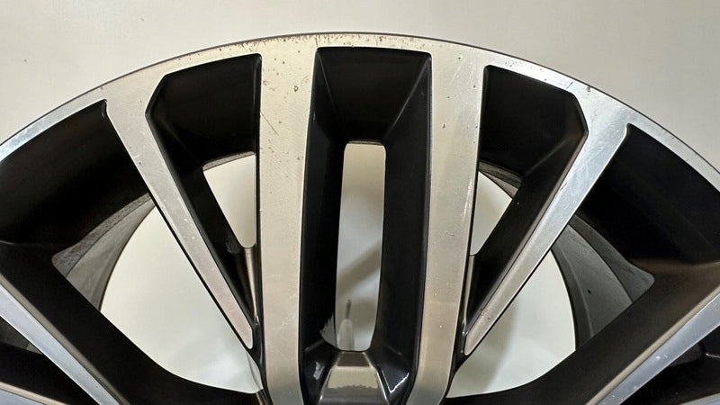 1x Alufelge 18 Zoll 7.5" 5x112 46ET Glanz Graphit 5FA601025 Mg Leon Rim Wheel