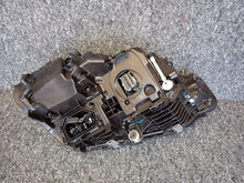 Laden Sie das Bild in den Galerie-Viewer, Frontscheinwerfer BMW G21 G20 9450795-04 Links Scheinwerfer Headlight