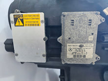 Load image into Gallery viewer, Frontscheinwerfer Mercedes-Benz W211 Xenon Rechts Scheinwerfer Headlight SCH8297107735xv