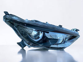 Frontscheinwerfer Toyota Yaris LED Rechts Scheinwerfer Headlight