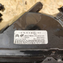 Laden Sie das Bild in den Galerie-Viewer, Frontscheinwerfer Citroën C3 III 9820877980 Links Scheinwerfer Headlight