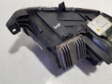 Load image into Gallery viewer, Frontscheinwerfer Mercedes-Benz W166 A1668207459 Xenon Rechts oder Links