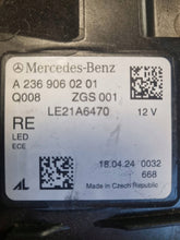 Laden Sie das Bild in den Galerie-Viewer, Frontscheinwerfer Mercedes-Benz Coupe A2369060201 LED Rechts Headlight SCH9050187102lt