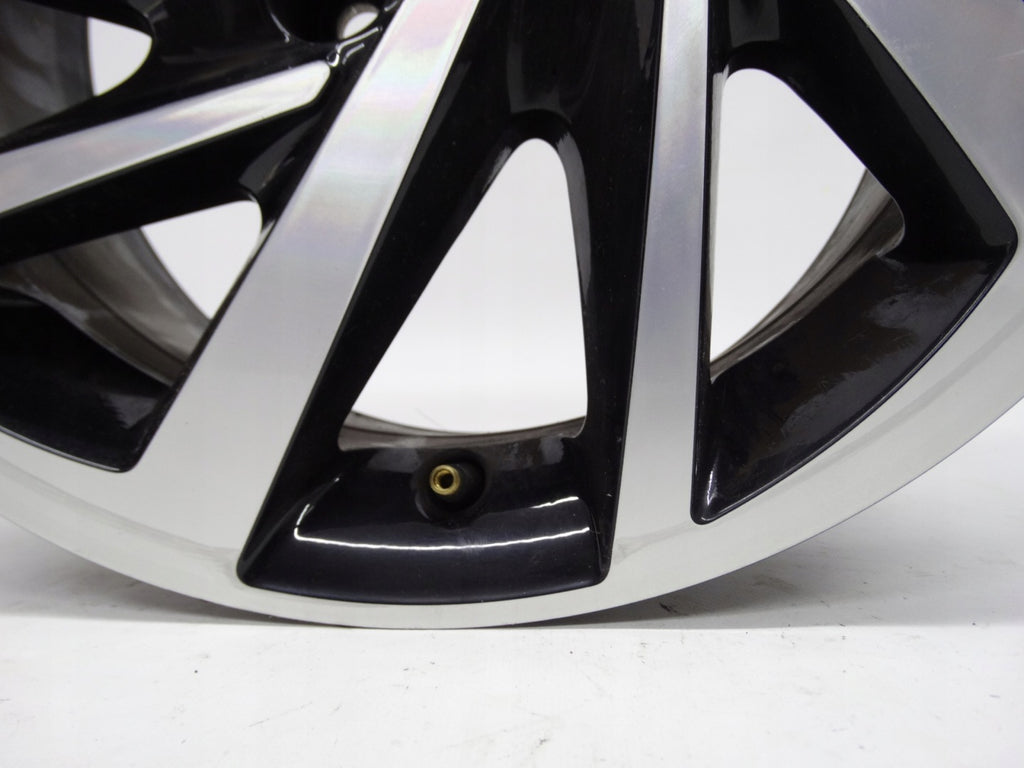 1x Alufelge 16 Zoll 6.5" 5x112 46ET Glanz Grau 5G0601025DM Mg Golf Vii Rim Wheel FEL7035476186zf