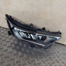 Laden Sie das Bild in den Galerie-Viewer, Frontscheinwerfer Toyota V I LED Ein Satz Scheinwerfer Headlight SCH7648229603pc