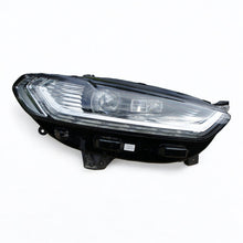 Load image into Gallery viewer, Frontscheinwerfer Ford Mondeo V 89909474 ES73-13D15-AE LED Rechts Headlight