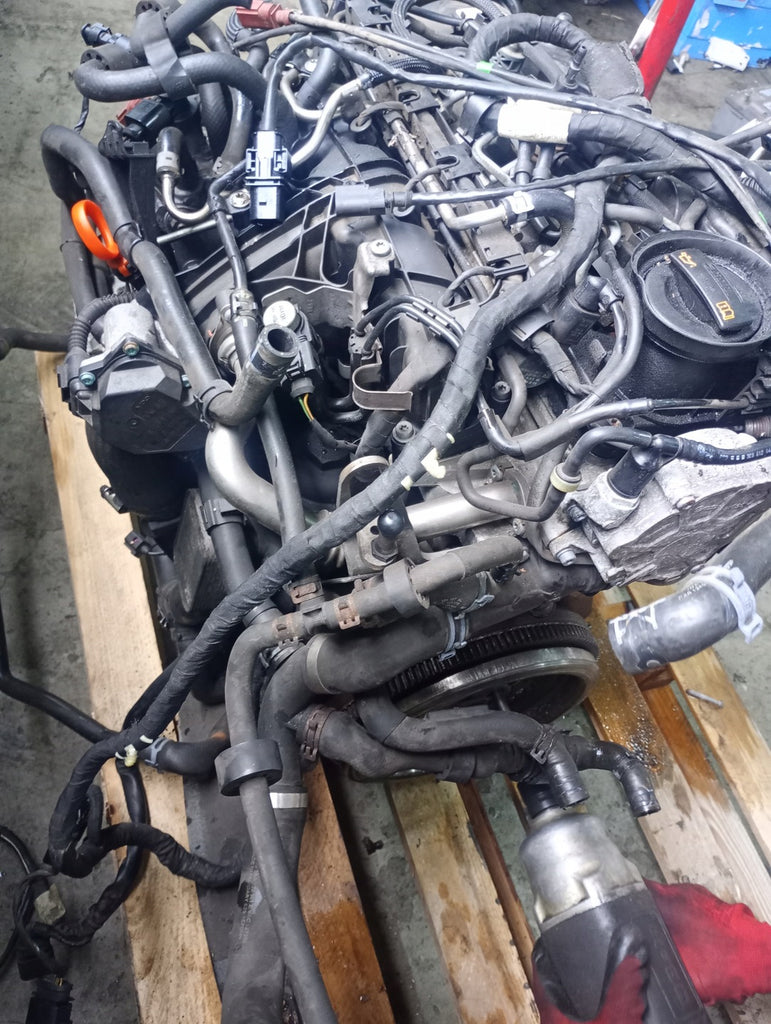 Motor Audi Skoda VW CFG 2.0 TDI 170PS Diesel Engine Unkomplett