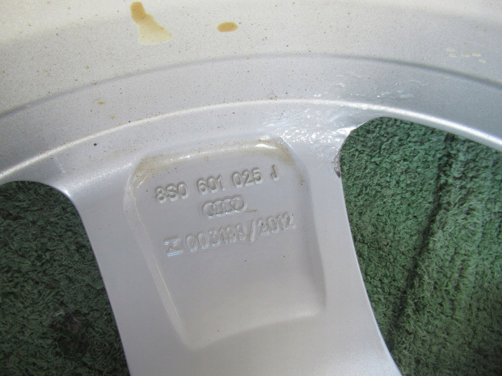 1x Alufelge 17 Zoll 7.0" 5x112 47ET 8S0601025J Audi Tt Rim Wheel