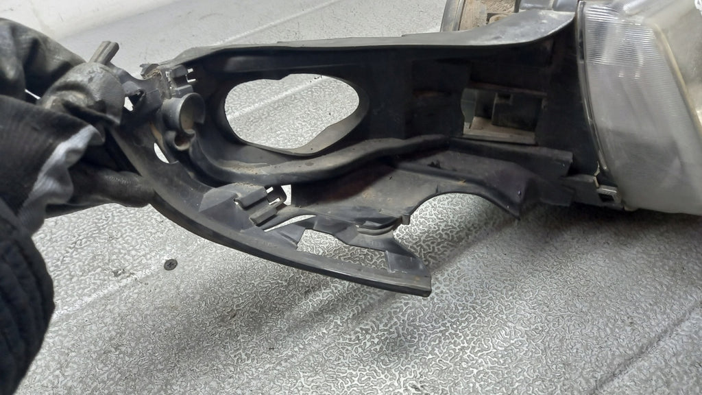 Frontscheinwerfer Saab 9-5 89008301 Xenon Rechts Scheinwerfer Headlight