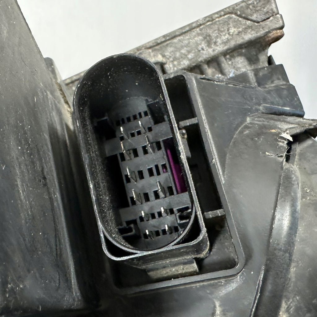 Frontscheinwerfer Audi A4 1305236055 Xenon Rechts Scheinwerfer Headlight SCH2820337471lk