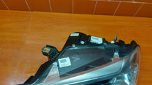Laden Sie das Bild in den Galerie-Viewer, Frontscheinwerfer BMW X3 F25 7401131-03 Xenon Links Scheinwerfer Headlight SCH1247341594jt