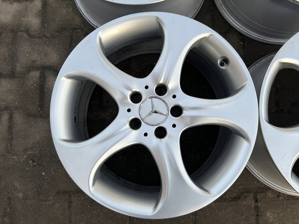 4x Alufelge 18 Zoll 5x112 A2074012702 Mercedes-Benz Coupe Rim Wheel FEL9017433416hl
