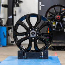Load image into Gallery viewer, 4x Alufelge 17 Zoll 7.0" 5x112 48 5ET A2054010200 Mercedes-Benz Viano Rim Wheel FEL9340251516fc