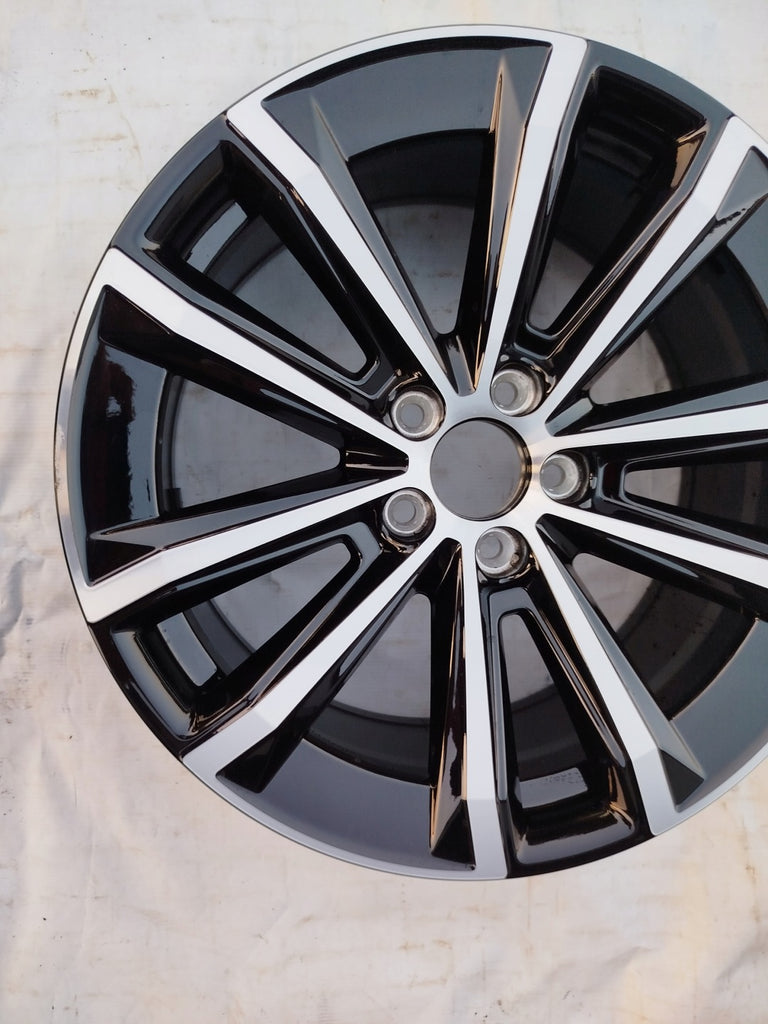 1x Alufelge 18 Zoll 8.0" 5x108 32358646 Volvo V60 Rim Wheel FEL5615494541lr