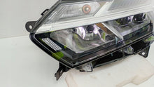 Laden Sie das Bild in den Galerie-Viewer, Frontscheinwerfer Dacia Sandero III Jogger 260607161R Links Headlight SCH4034807988vj
