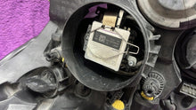 Laden Sie das Bild in den Galerie-Viewer, Frontscheinwerfer Opel Vectra C Gts Xenon Rechts Scheinwerfer Headlight SCH2597006188dz