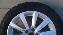 Load image into Gallery viewer, 1x Alufelge 16 Zoll 6.5" 5x100 40ET Glanz Silber 82A601025C Audi A1 Rim Wheel FEL8418056871ux