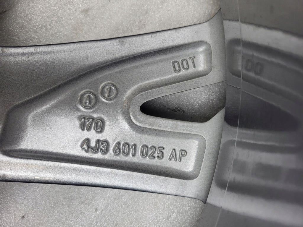 1x Alufelge 20 Zoll 11.0" 5x130 60ET Glanz Graphit 4J3601025AM Audi E-Tron Gt FEL2186216189of