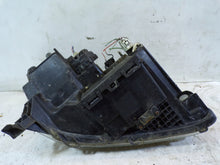 Laden Sie das Bild in den Galerie-Viewer, Frontscheinwerfer Toyota Avensis Xenon Ein Stück (Rechts oder Links) Headlight