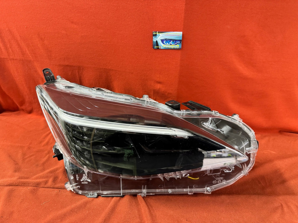 Frontscheinwerfer Toyota Yaris Cross Matrix Rechts Scheinwerfer Headlight SCH1621501014rm